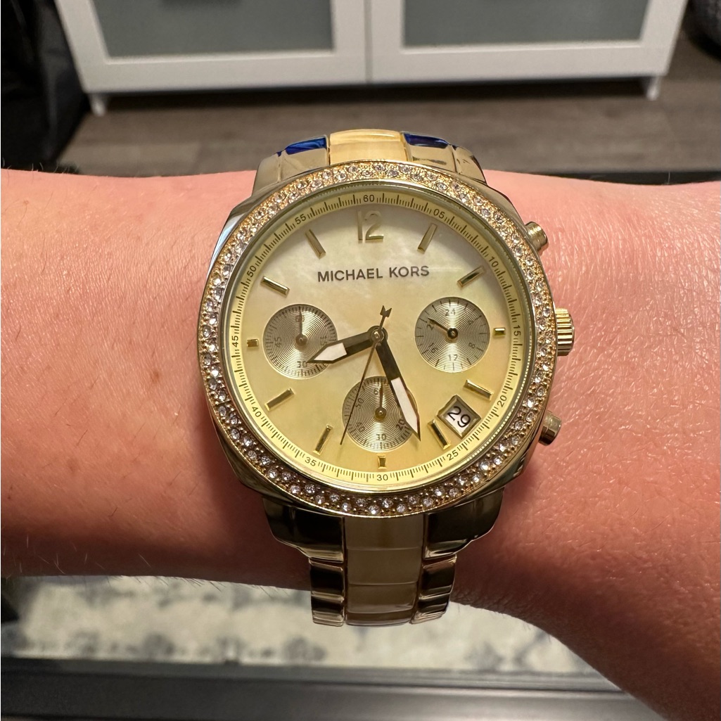Michael Kors Watch 75$